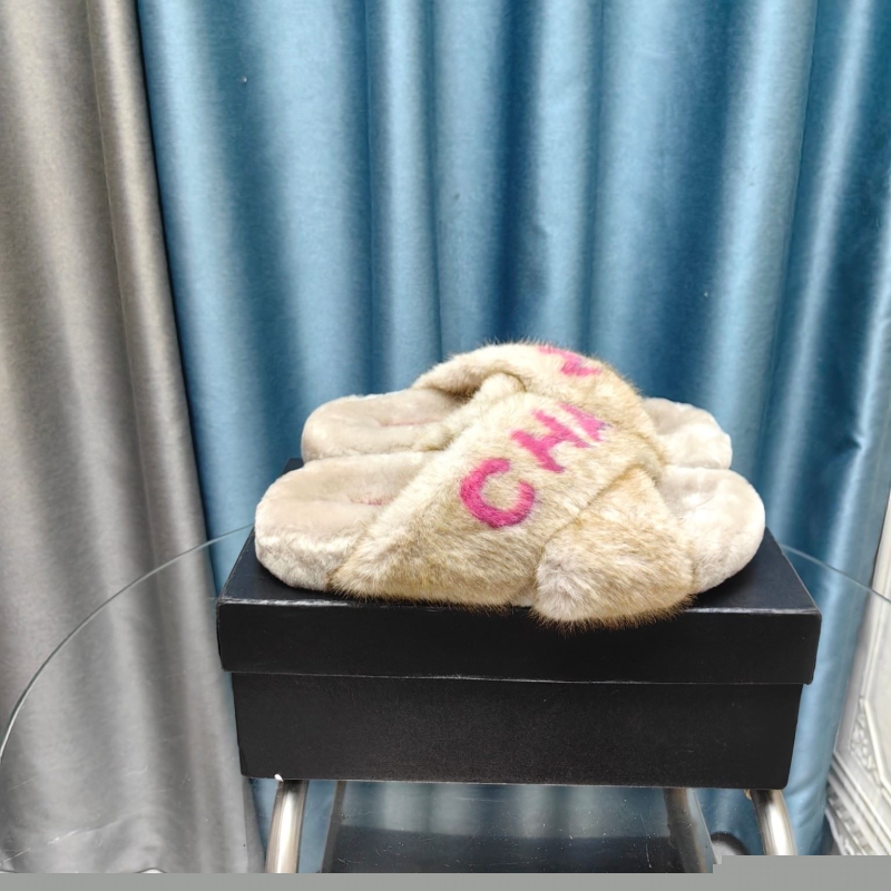 Ch*el slippers